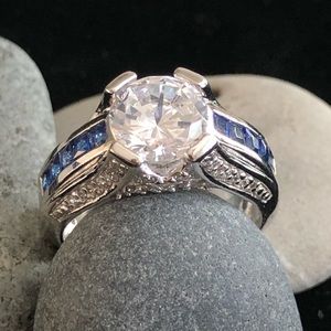 Silver CZ stone ring